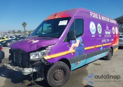 2022 Mercedes-Benz Sprinter 2500 High Roof V6 z USA, uszkodzony, nr VIN W1Y4EDHYXNT086200